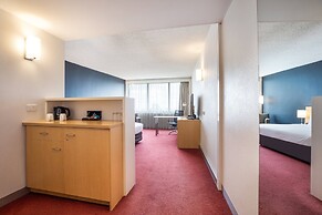 Holiday Inn Melbourne Airport by IHG