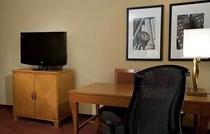 Embassy Suites by Hilton Kansas City International Airport