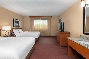 Embassy Suites by Hilton Kansas City International Airport