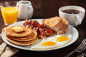 Holiday Inn & Suites Santa Maria by IHG