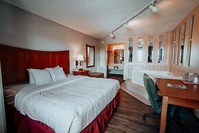 Lamplighter Inn & Suites - North