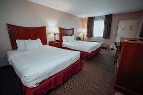 Lamplighter Inn & Suites - North