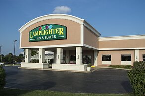 Lamplighter Inn & Suites - North