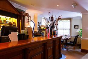 Kingston Lodge Hotel