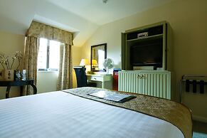 Kingston Lodge Hotel