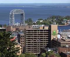 Holiday Inn & Suites Duluth Downtown by IHG