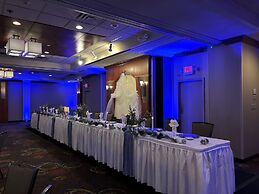 Holiday Inn & Suites Duluth Downtown by IHG