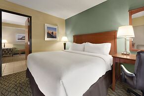 Holiday Inn & Suites Duluth Downtown by IHG