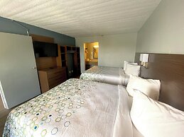 HomeTowne Studios By Red Roof Vero Beach - I-95