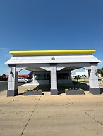 Days Inn by Wyndham Salina South