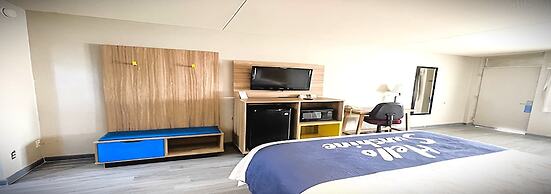 Days Inn by Wyndham Salina South