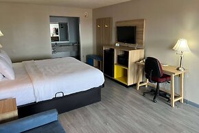 Days Inn by Wyndham Salina South