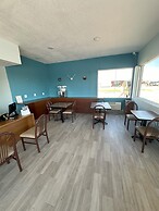 Days Inn by Wyndham Salina South