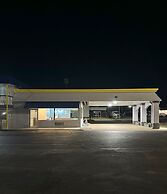 Days Inn by Wyndham Salina South
