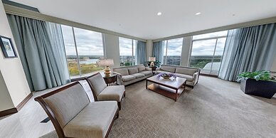 Renaissance Dallas North Hotel