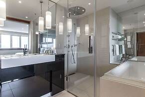 Radisson Blu Hotel, Hamburg