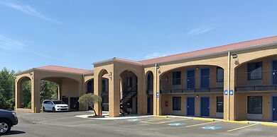 Days Inn by Wyndham Newnan