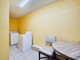 OYO Hotel Wade/Fayetteville I-95 South