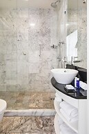 The Shelbourne, Autograph Collection