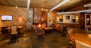 Big Sur Lodge
