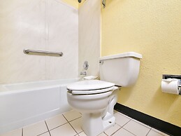 Travelodge by Wyndham Enid