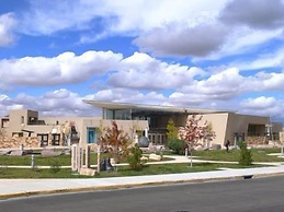 Travelodge by Wyndham Albuquerque East