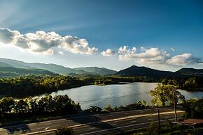 Hampton Inn Caryville-I-75/Cove Lake-State Park