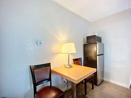 SoHo Inn & Suites Jacksonville North