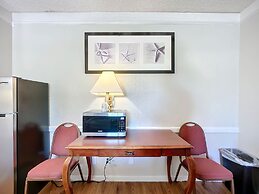 SoHo Inn & Suites Jacksonville North