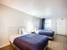 SoHo Inn & Suites Jacksonville North