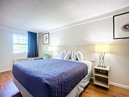 SoHo Inn & Suites Jacksonville North