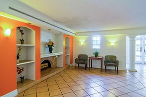 SoHo Inn & Suites Jacksonville North