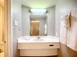 SoHo Inn & Suites Jacksonville North