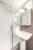 Travelodge Hotel by Wyndham Montreal Centre