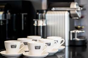 Travelodge Hotel by Wyndham Montreal Centre