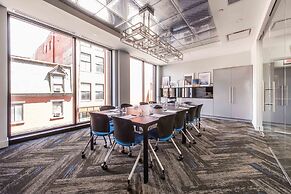 Travelodge Hotel by Wyndham Montreal Centre