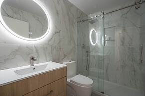 Travelodge Hotel by Wyndham Montreal Centre