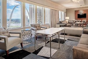 Hilton St. Louis at the Ballpark