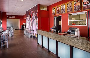 Hilton St. Louis at the Ballpark