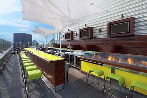 Hilton St. Louis at the Ballpark