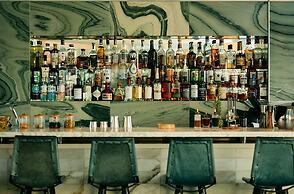 Avalon Hotel Beverly Hills, a Member of Design Hotels