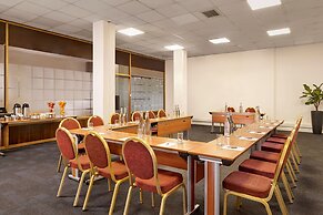 Sheraton Skyline Hotel London Heathrow