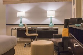 Hilton Miami Airport Blue Lagoon