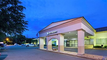 Best Western Leesburg Hotel & Conference Center
