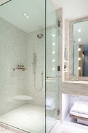 Fairmont Century Plaza