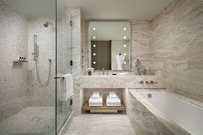 Fairmont Century Plaza