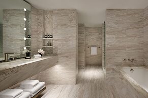 Fairmont Century Plaza