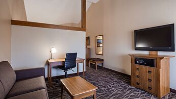 Best Western Plus Saddleback Inn & Conference Center