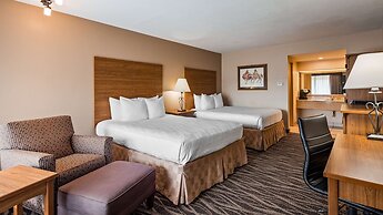 Best Western Plus Saddleback Inn & Conference Center