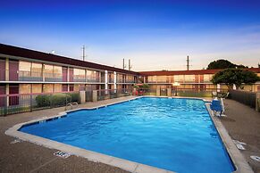 Red Roof Inn & Conference Center McKinney
